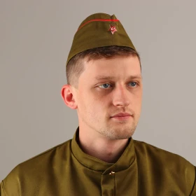 Пилотка военного